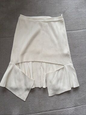 Givenchy Cream Ribbed High-Low Knit Skirt